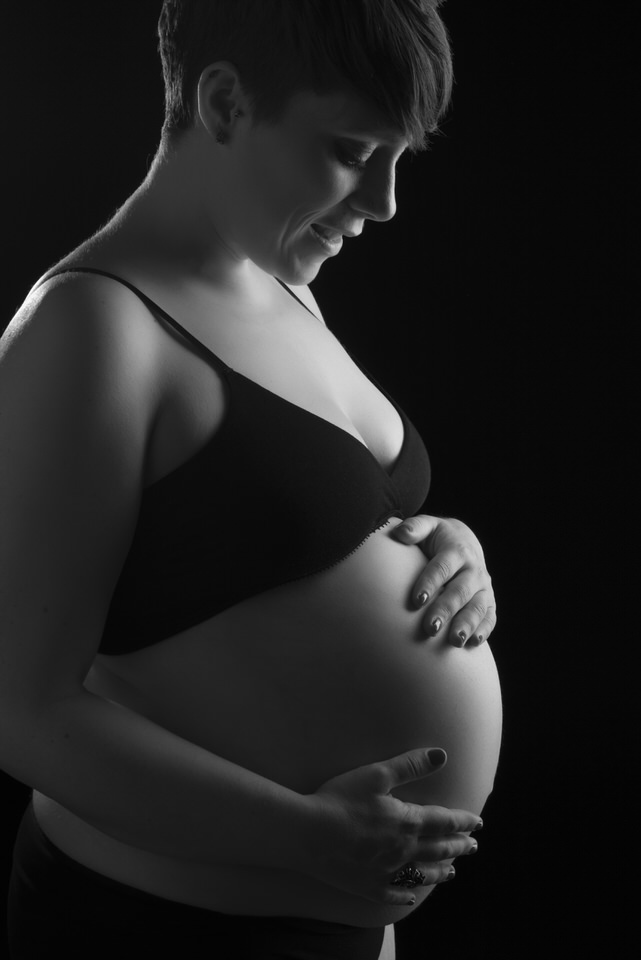 sesión embarazo fotografía madrid fotógrafa milena martinez pareja bebé newborn recién nacido madre bebé maternidad