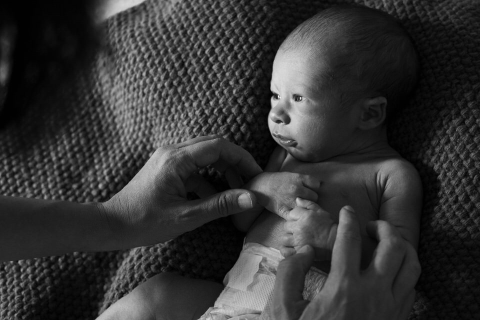 sesion fotografia embarazo madrid recién nacido new born fotógrafa milena martinez jorge prematuro bebé baby pregnant mamá madre maternidad embarazada