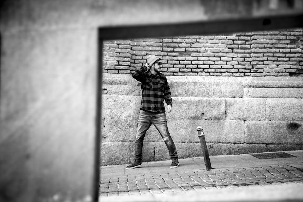 soloh mateo sesion de fotos shooting book blanco y negro artista madrid milena martinez fotografia fotografa